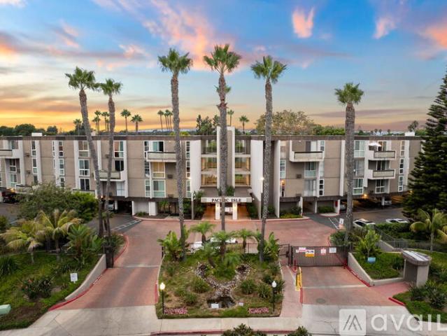 1 BR, 1 BA Apartment 3050 Rue Dorleans, Unit 348, San Diego, CA 92110