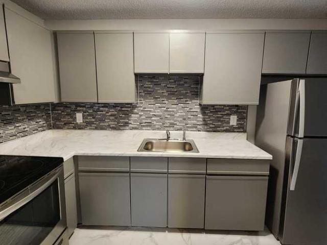 1 BR, 1 BA Apartment 305 S Main St, Middletown, CT 06457
