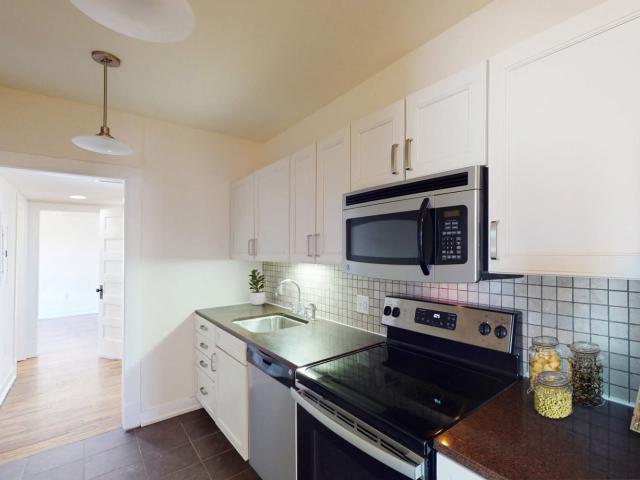 1 BR, 1 BA Apartment 308 310 East 34th Street Unit 1G, Kansas City, MO 64111