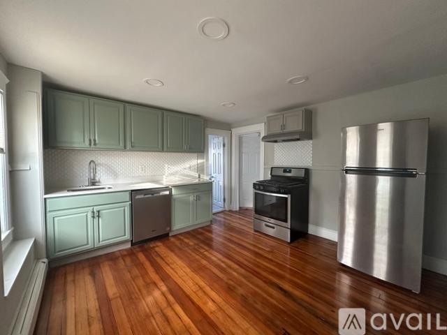 1 BR, 1 BA Apartment 313 315 New York Ave, Unit 3, Providence, RI 02905