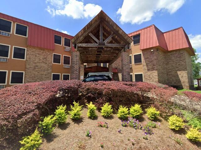 1 BR, 1 BA Apartment 310 University Street Unit 127, Wharton, TX 77488