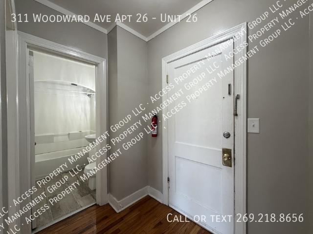 1 BR, 1 BA Apartment 311 Woodward Ave Apt 26, Kalamazoo, MI 49007
