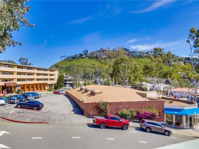 1 BR, 1 BA Apartment 312 Broadway Street, Laguna Beach, CA 92651