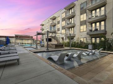 1 BR, 1 BA Apartment 3145 Lynn Creek / Mildred Walker Parkway Unit 1421, Grand Prairie, TX 75052
