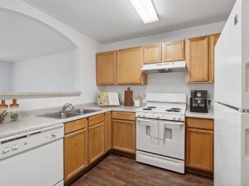 1 BR, 1 BA Apartment 3150 Harrison St Unit 102, Kingman, AZ 86401