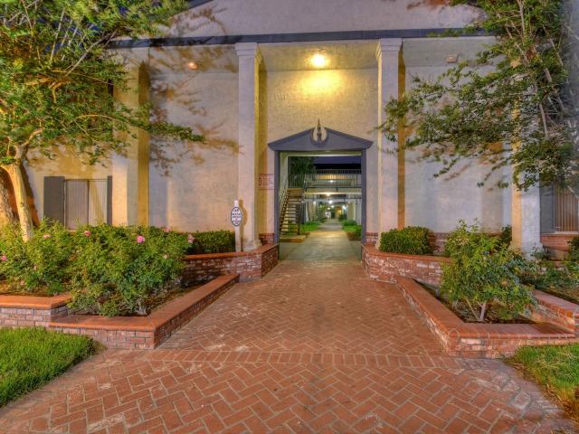 1 BR, 1 BA Apartment 315 East Lincoln Avenue Unit 037, Orange, CA 92865