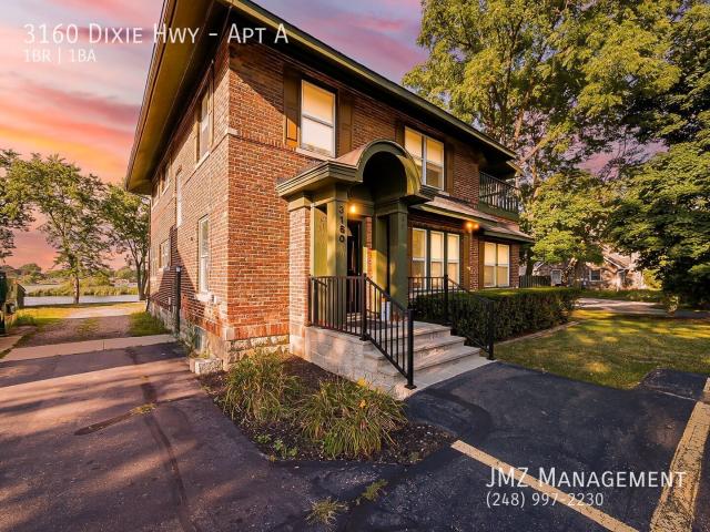 1 BR, 1 BA Apartment 3160 Dixie Hwy, Waterford, MI 48329