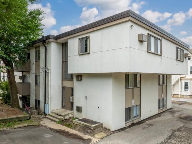 1 BR, 1 BA Apartment 323 Packard St, Ann Arbor, MI 48104