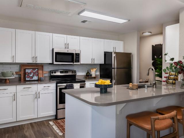 1 BR, 1 BA Apartment 3200 Soscol Avenue Unit 140, Napa, CA 94558