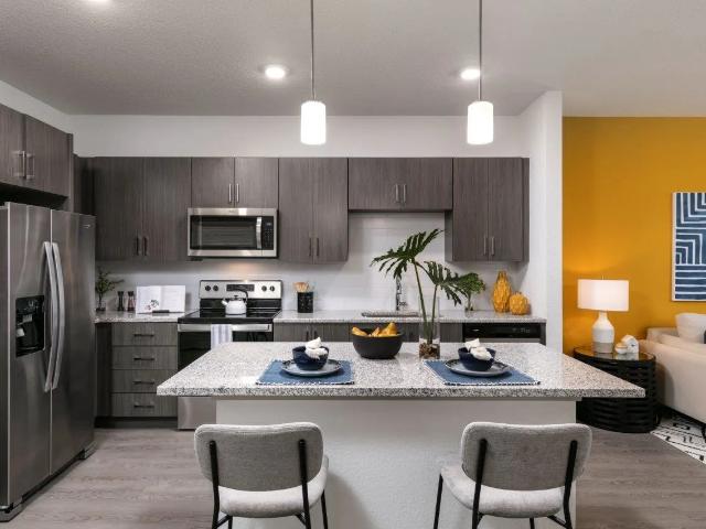1 BR, 1 BA Apartment 3230 South Ridgewood Avenue Unit 3 410, Daytona Beach, FL 32119