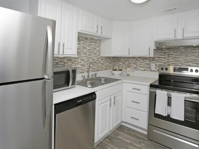 1 BR, 1 BA Apartment 3230 SW Archer Rd Unit H137a, Gainesville, FL 32608