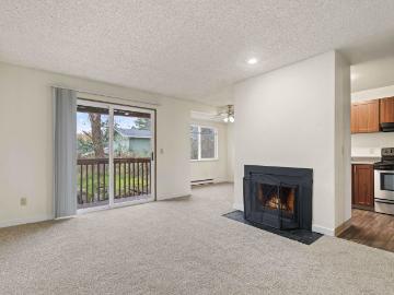 1 BR, 1 BA Apartment 3231 S 204th Street Unit M201, Seattle, WA 98198
