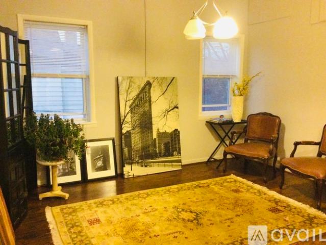 1 BR, 1 BA Apartment 3265 South Archer Avenue, Unit 2C, Chicago, IL 60608
