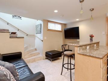 1 BR, 1 BA Apartment 333 W Main St, Unit B, Aspen, CO 81611