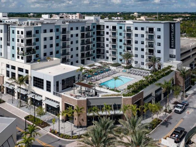1 BR, 1 BA Apartment 333 North University Drive Unit 713, Fort Lauderdale, FL 33324