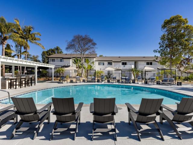 1 BR, 1 BA Apartment 333 North Emerald Drive Unit G105, Vista, CA 92083