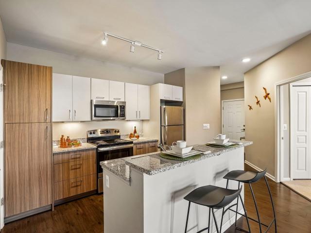 1 BR, 1 BA Apartment 3300 Five Points Drive Unit 3260 105, Auburn Hills, MI 48326