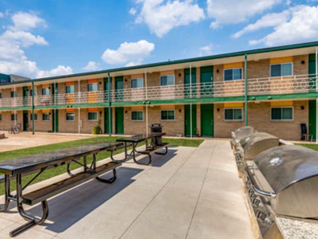 1 BR, 1 BA Apartment 3300 Manor Rd Unit 1 218, Austin, TX 78723
