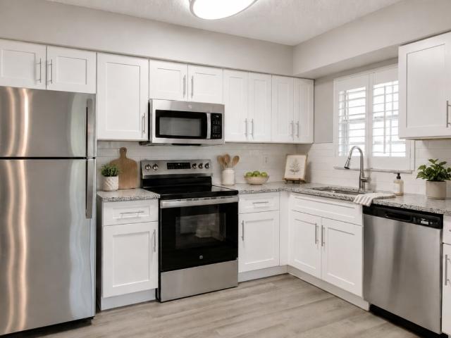 1 BR, 1 BA Apartment 3325 Airport Pulling Rd N, Unit 5, Naples, FL 34105