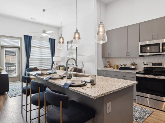 1 BR, 1 BA Apartment 3345 University Drive East Unit 1113, Bryan, TX 77802