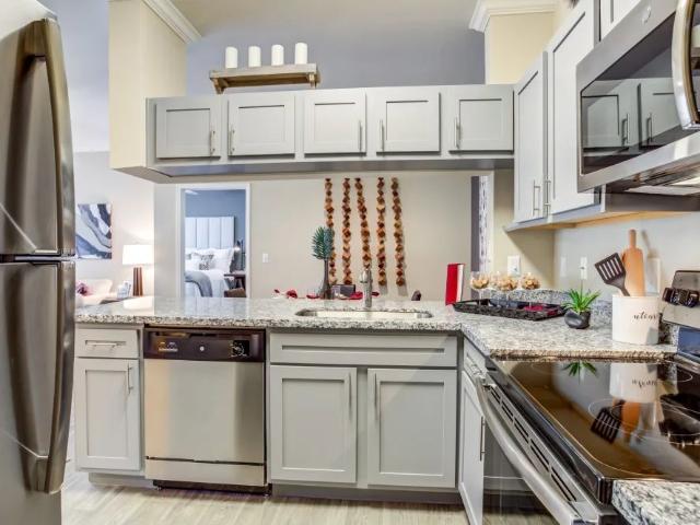 1 BR, 1 BA Apartment 3354 Rogerdale Road Unit 522, Houston, TX 77042