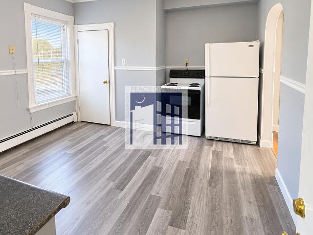 1 BR, 1 BA Apartment 33 35 Grove St, Woonsocket, RI 02895