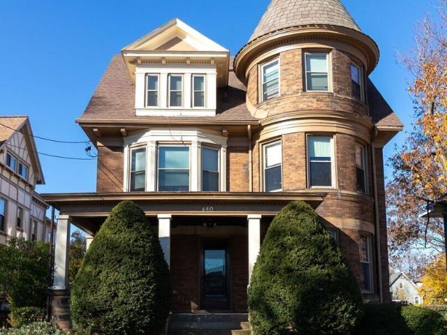 1 BR, 1 BA Apartment 440 West 10th Street, Erie, PA 16502