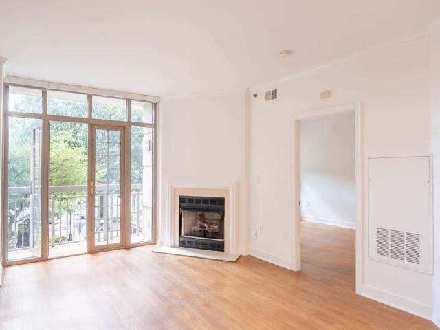 1 BR, 1 BA Apartment 4411 Connecticut Avenue Northwest Unit 202, Washington, DC 20008