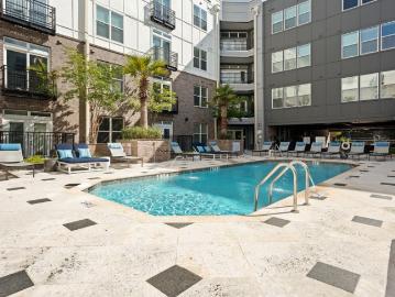 1 BR, 1 BA Apartment 441 Meeting Street Unit 117, Charleston, SC 29403