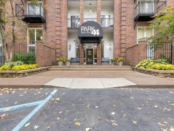 1 BR, 1 BA Apartment 4444 West Pine Boulevard Unit 1 114, Saint Louis, MO 63108