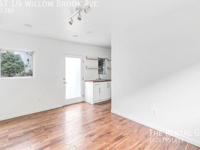 1 BR, 1 BA Apartment 4447 1/4 Willow Brook Ave Los Angeles, CA 90029