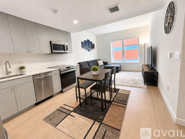 1 BR, 1 BA Apartment 445 Gerard Ave, Unit W915, Bronx, NY 10451