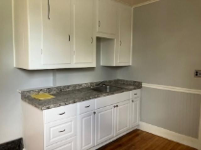 1 BR, 1 BA Apartment 44 Grove Street, Keene, NH 3431