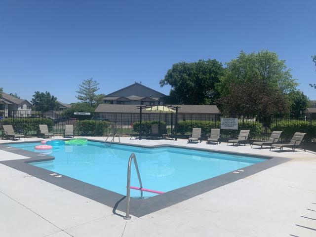 1 BR, 1 BA Apartment 4500 Overland Drive Unit C107, Lawrence, KS 66049