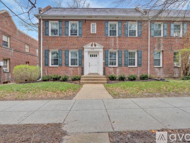 1 BR, 1 BA Apartment 4500 Mac Arthur Blvd NW, Unit 4, Washington, DC 20007