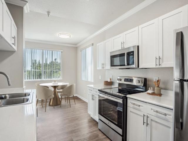 1 BR, 1 BA Apartment 4500 Truxel Road Unit 0434, Sacramento, CA 95834
