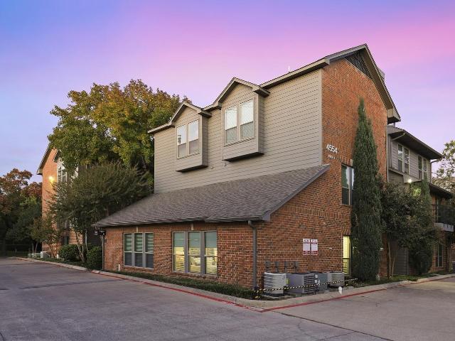 1 BR, 1 BA Apartment 4501 Druid Ln Unit 3 3306, Dallas, TX 75205