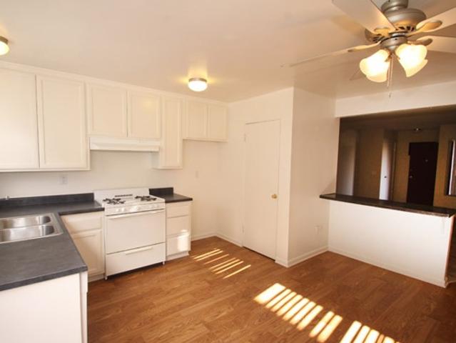 1 BR, 1 BA Apartment 450 North Armando St Unit O21, Anaheim, CA 92806
