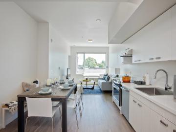 1 BR, 1 BA Apartment 4545 SW Angel Ave Unit 323, Beaverton, OR 97005
