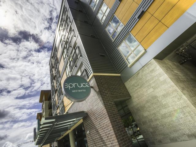1 BR, 1 BA Apartment 4555 39th Avenue Southwest Unit A 618, Seattle, WA 98116