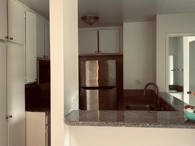 1 BR, 1 BA Apartment 4555 Fulton Ave, Unit 211, Sherman Oaks, CA 91423