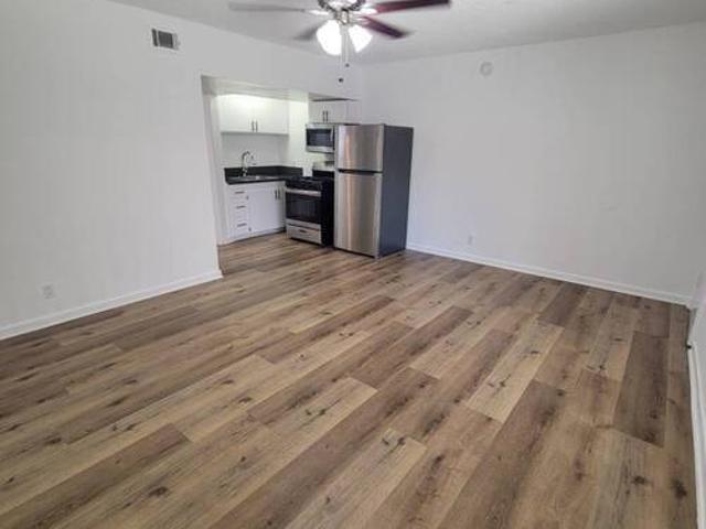 1 BR, 1 BA Apartment 4558 W 173rd St, Unit D, Lawndale, CA 90260