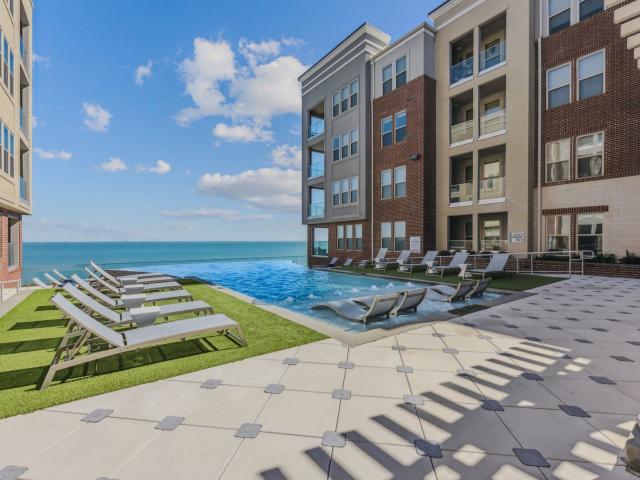 1 BR, 1 BA Apartment 4602 Ocean Drive Unit 1013, Corpus Christi, TX 78412
