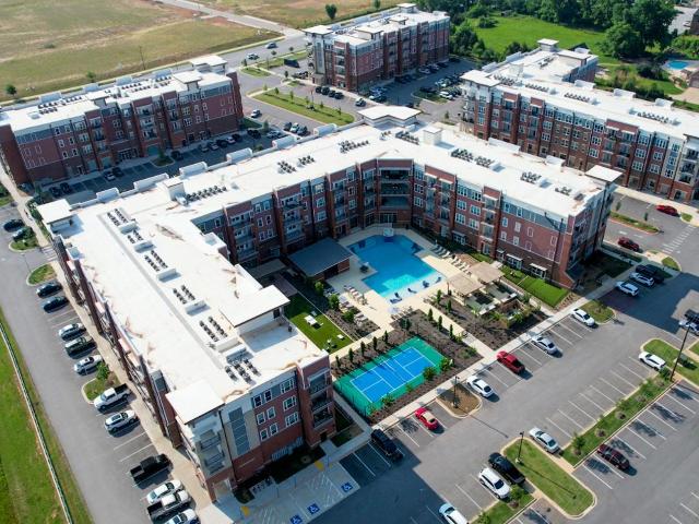 1 BR, 1 BA Apartment 4604 South 53rd Street, Suite 107 Unit 429, Rogers, AR 72758