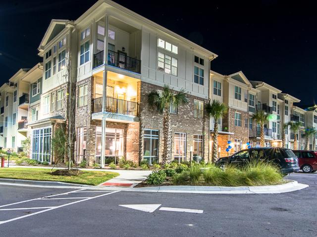 1 BR, 1 BA Apartment 4605 Fairview Drive Unit 2 326, Wilmington, NC 28412