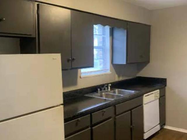 1 BR, 1 BA Apartment 460 E Blackstock Rd, Spartanburg, SC 29301