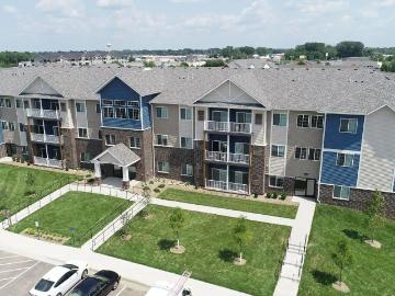 1 BR, 1 BA Apartment 4626 Wyngate Boulevard Unit 110, Forest Lake, MN 55025