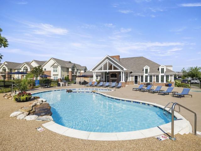 1 BR, 1 BA Apartment 4631 South Eastland Center Drive Unit 1328, Independence, MO 64055