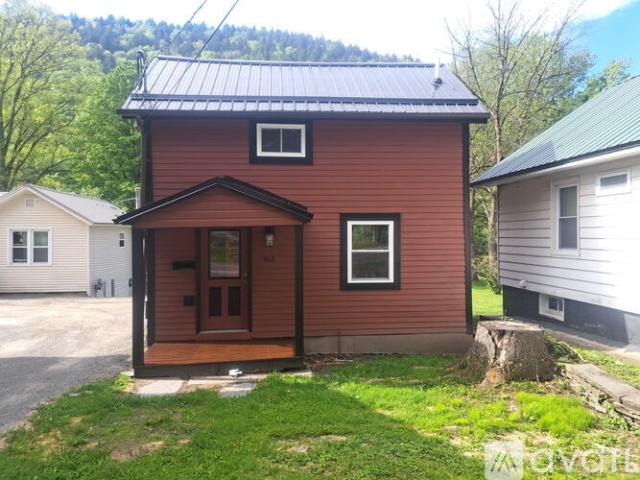 1 BR, 1 BA Apartment 468 E Front St, Hancock, NY 13783