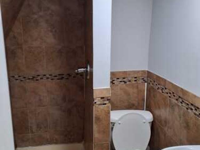 1 BR, 1 BA Apartment 46 Parkhurst St, Unit APT 3, Newark, NJ 07114